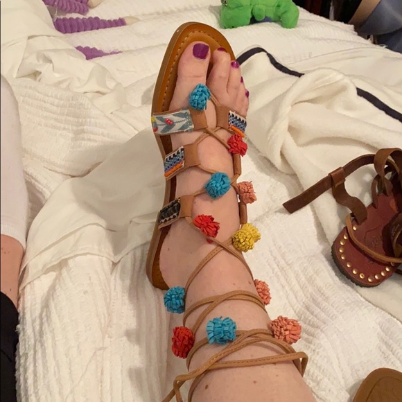 Gianni Bini colorful ankle strap sandal - Picture 6 of 7